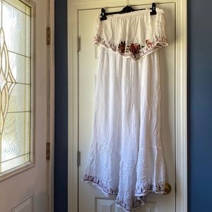 AE white strapless romper with floral design